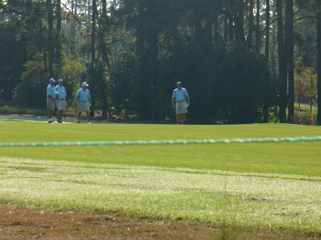 2007/09(Sept)/02(Pinehurst-Rossie-Camera)/1024x768_2006-09-27 15-40-53.JPG